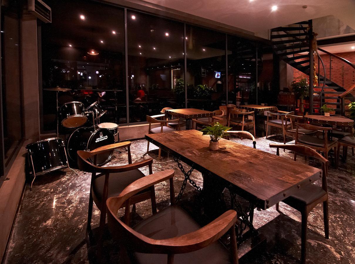 James Joyce Coffetel Hotel Guangzhou Shi Jing City Square Branch Kültér fotó
