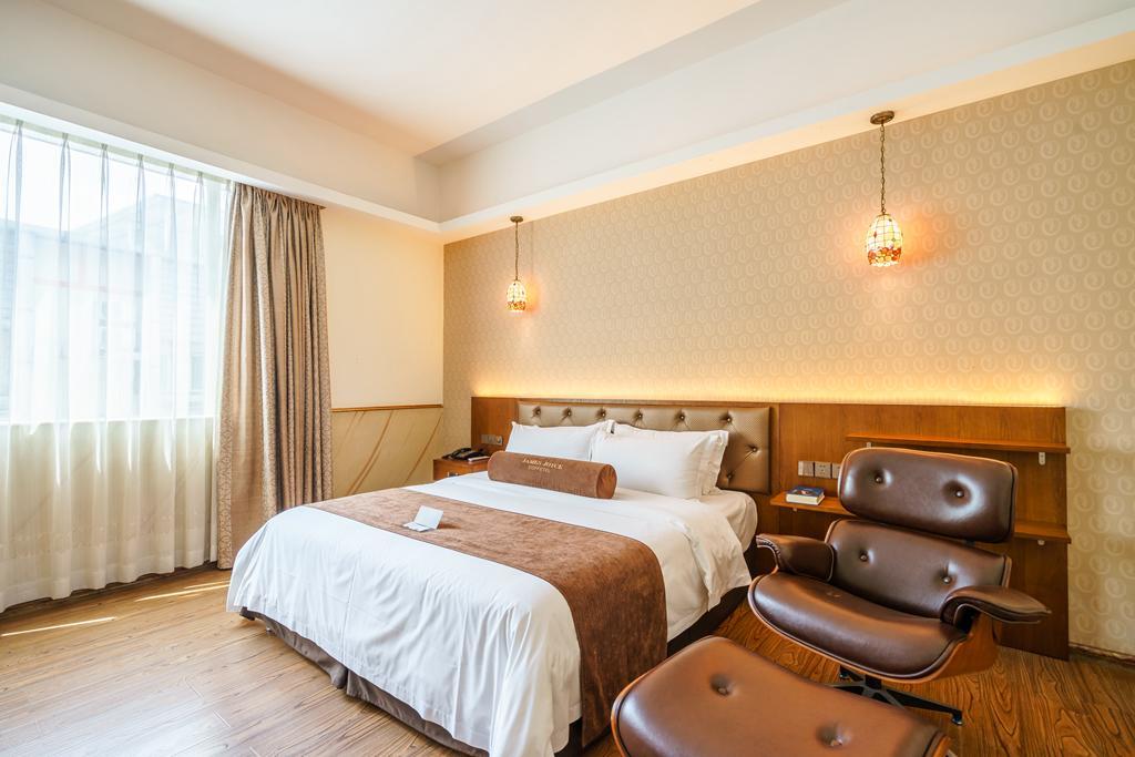 James Joyce Coffetel Hotel Guangzhou Shi Jing City Square Branch Kültér fotó