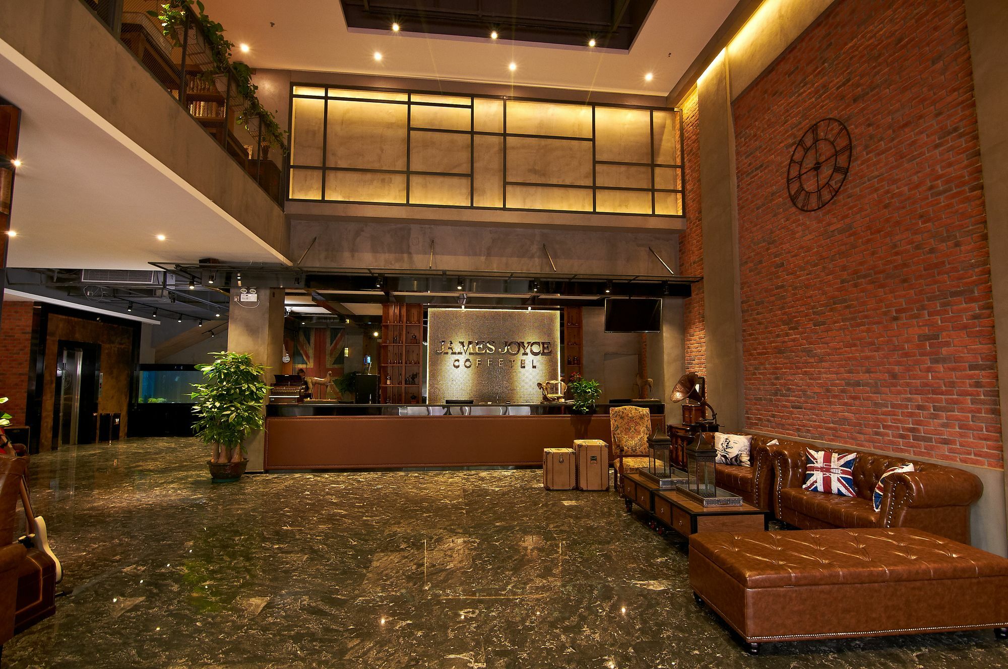 James Joyce Coffetel Hotel Guangzhou Shi Jing City Square Branch Kültér fotó